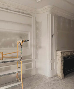 Feature wall painting Edmonton - The Paint Masters (Drywall)